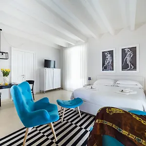 Re Federico Boutique Aparthotel